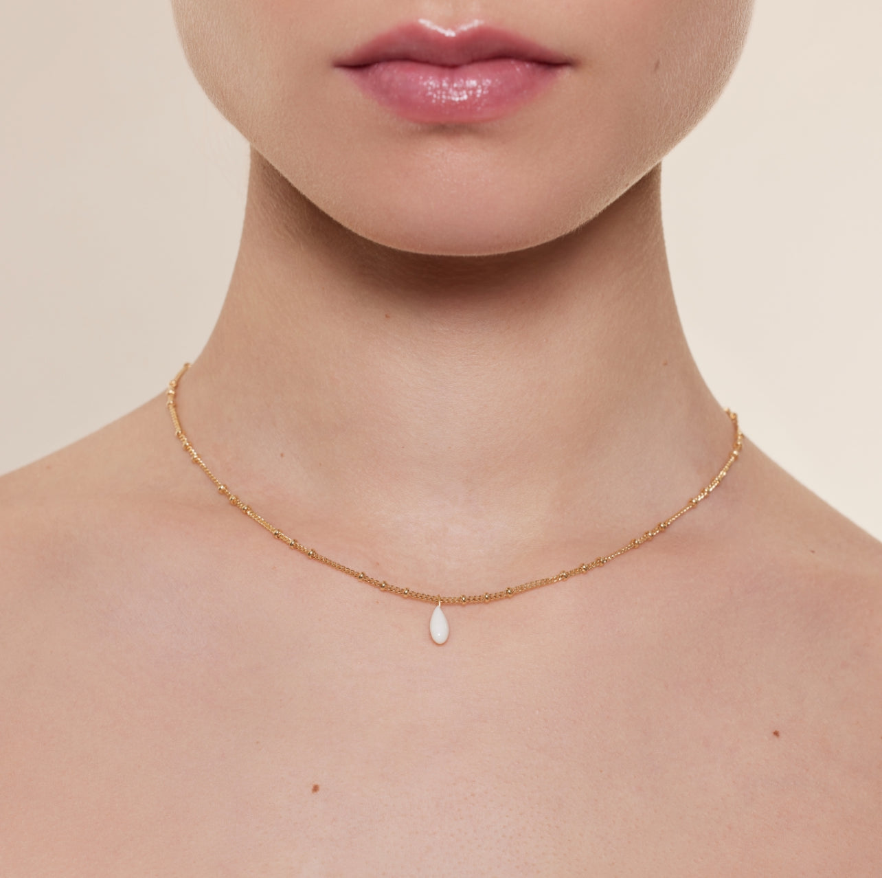 Collier de dos Romy
