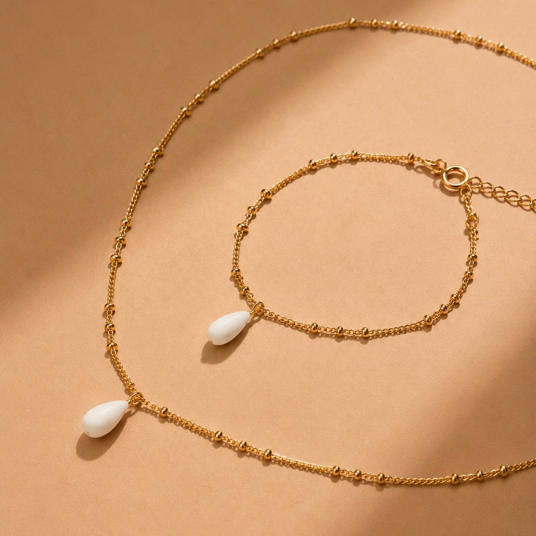 Delicate Necklace + Bracelet