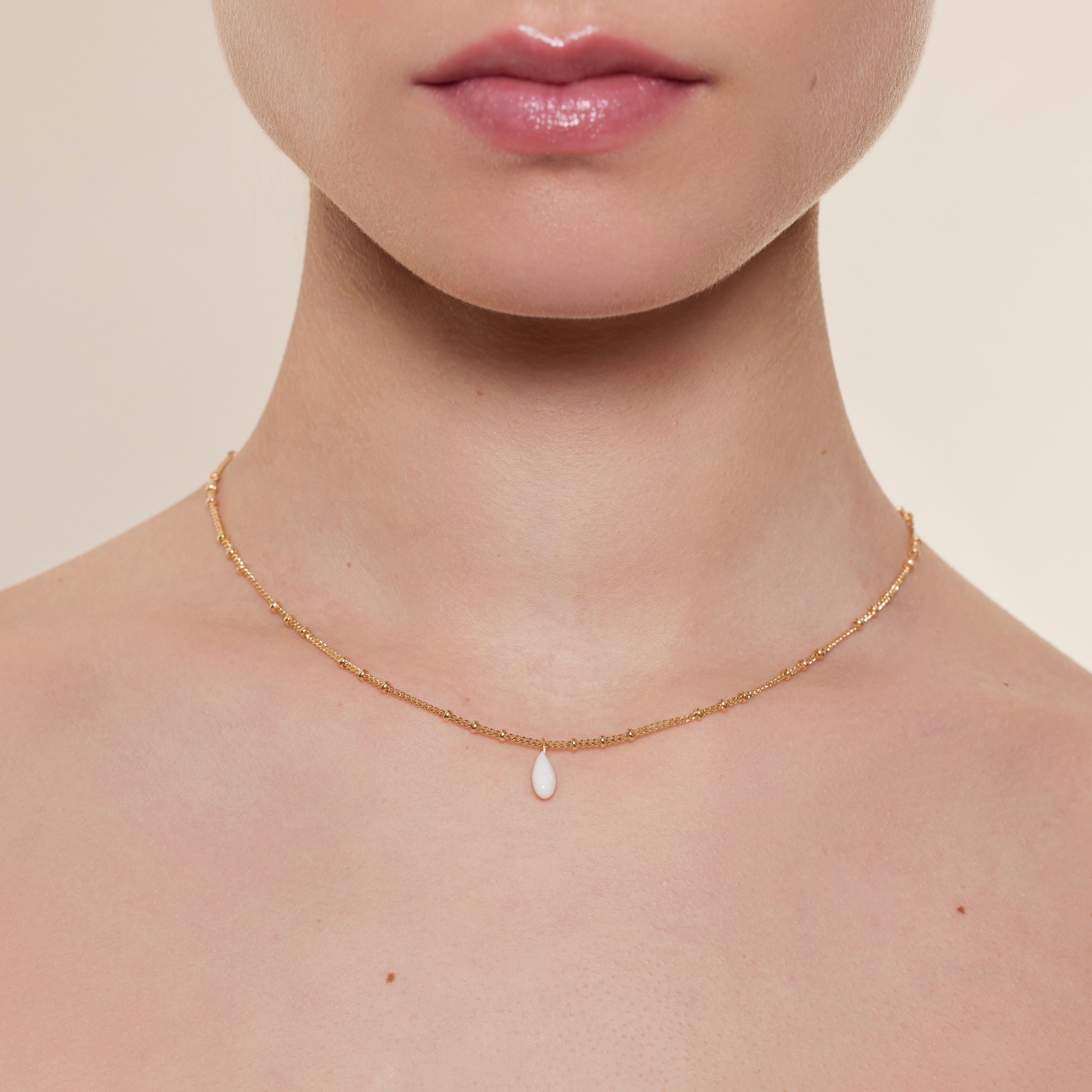 Collier de Dos Sincère