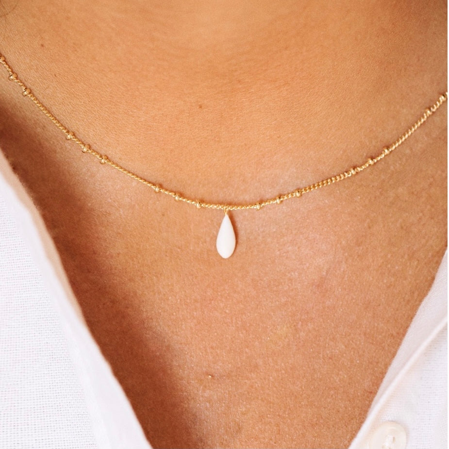 Collier de Dos Sincère